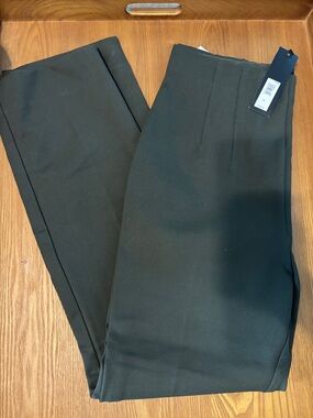 NWT Banana Republic women’s  Dark Green Dress Pants - Classic Tailored Fit